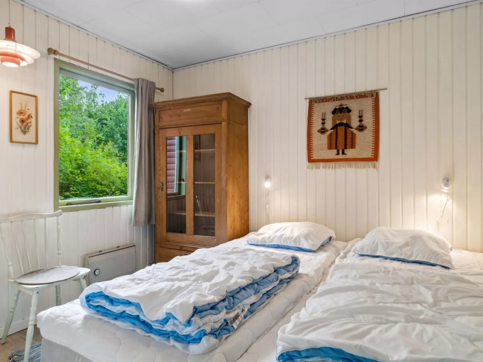 "Lovisa" - 7km from the sea-Dedans