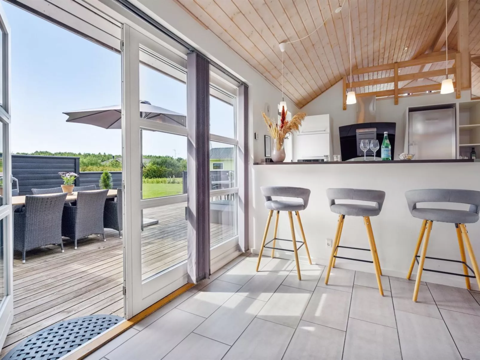 "Hakan" - 900m from the sea-Dedans