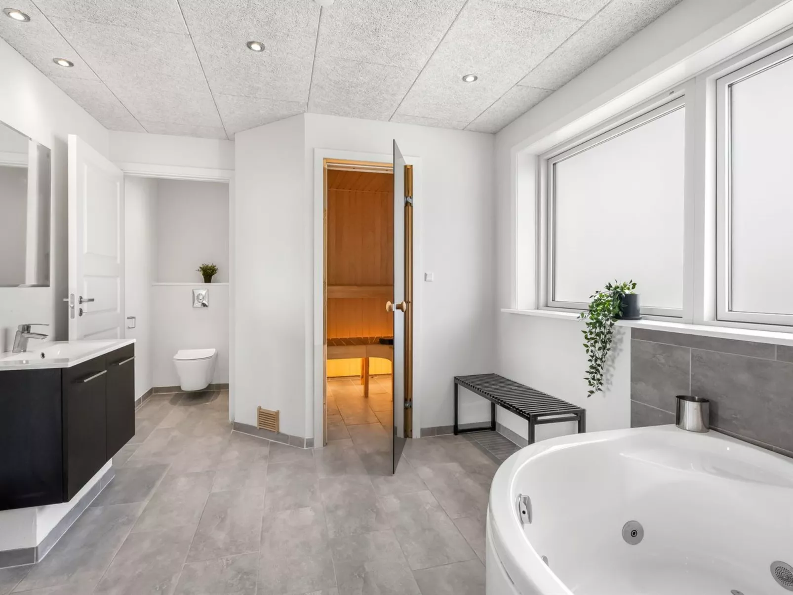 "Emeli" - 400m from the sea-Dedans