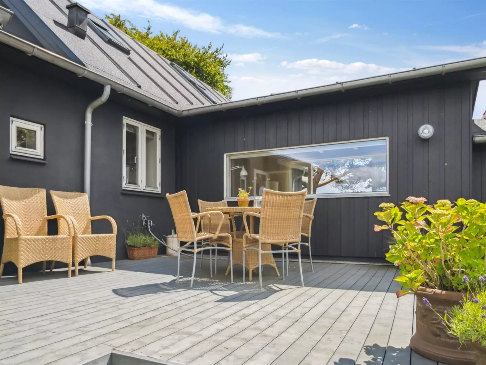 "Sten" - 30m from the sea-Outside