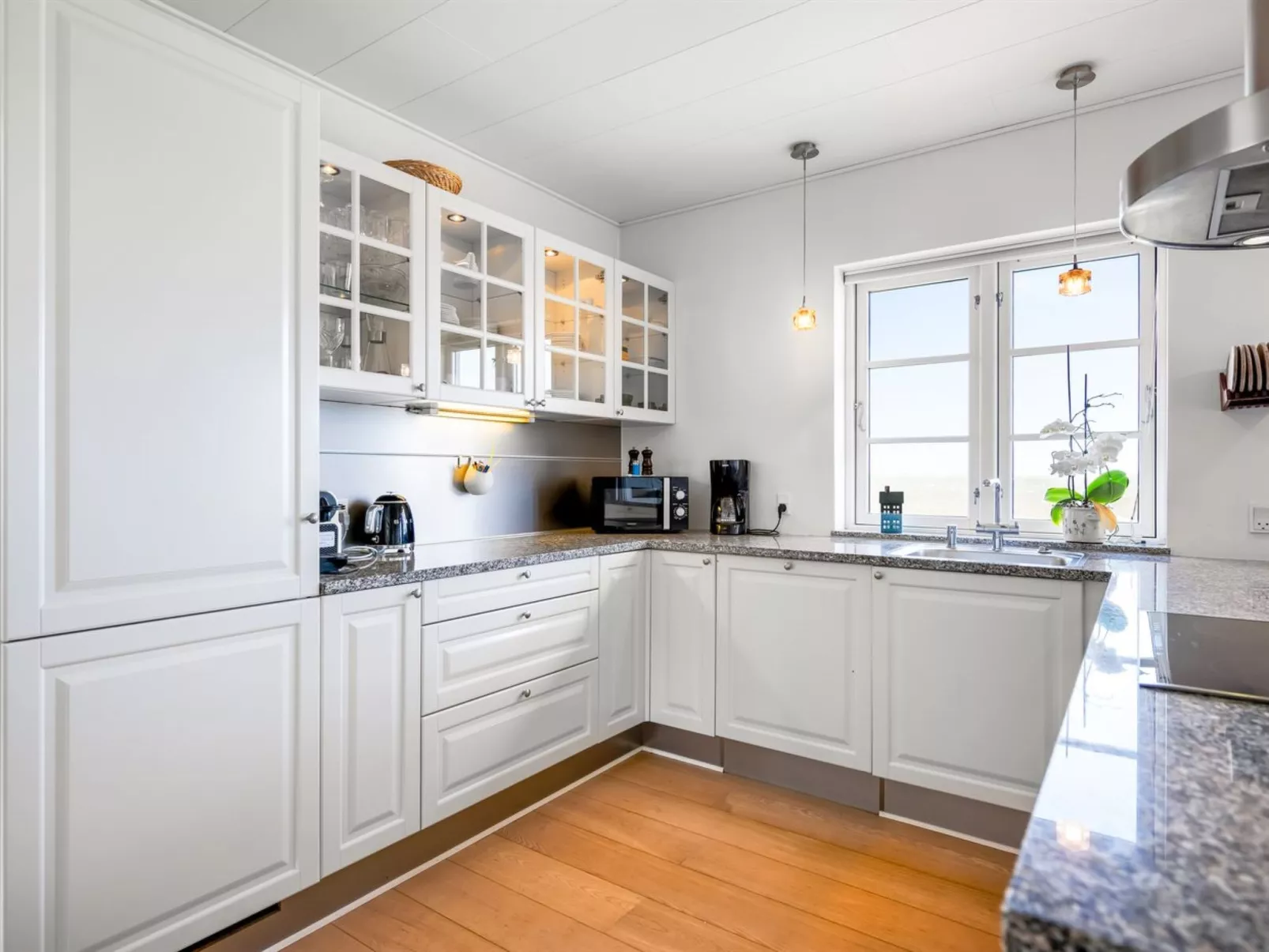 "Evamaria" - 10m from the sea-Inside