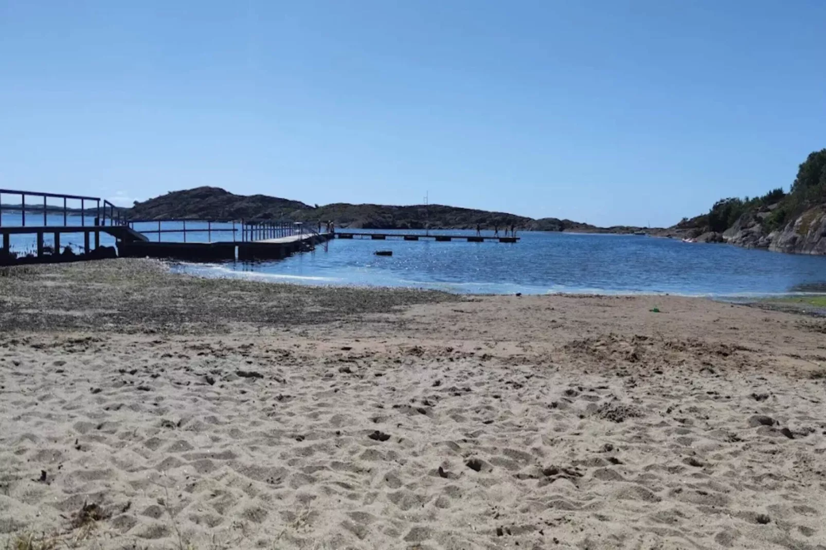 4 etoiles maison de vacances a KYRKESUND-Vue sur l'eau
