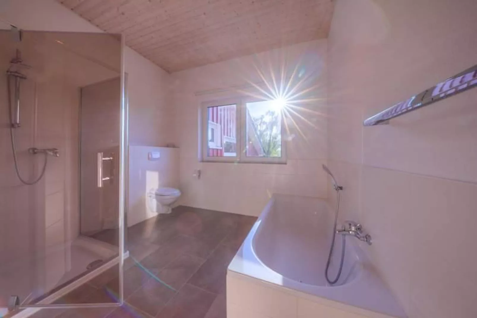 Kondor 253-Badezimmer