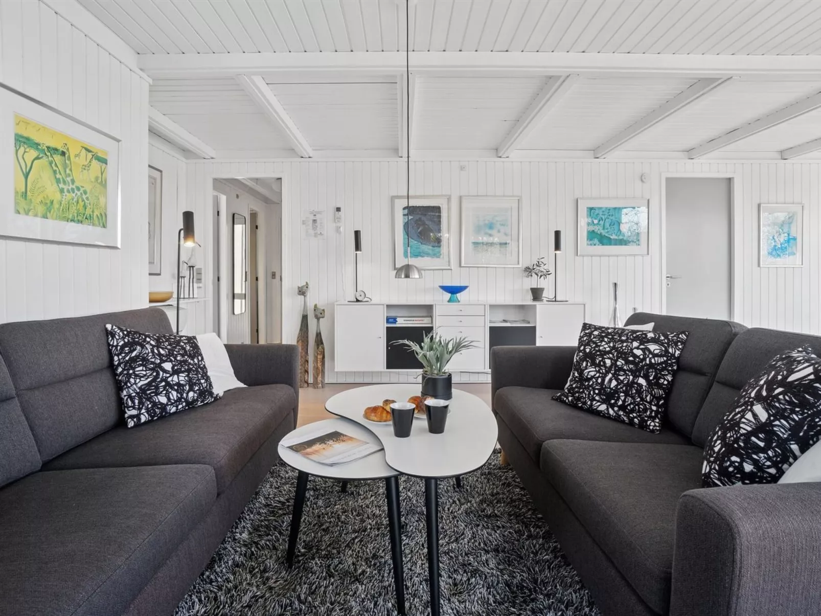 "Caren" - 75m from the sea-Inside