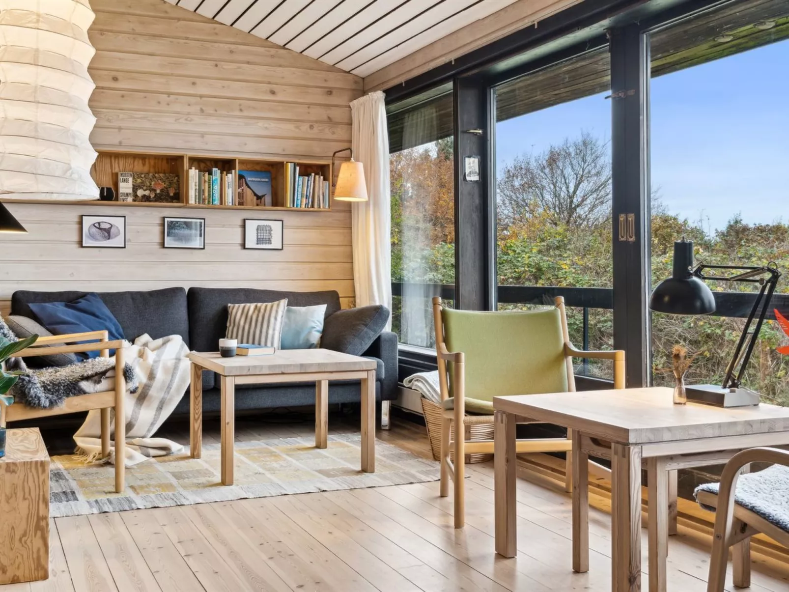 "Adelbert" - 600m to the fjord-Inside