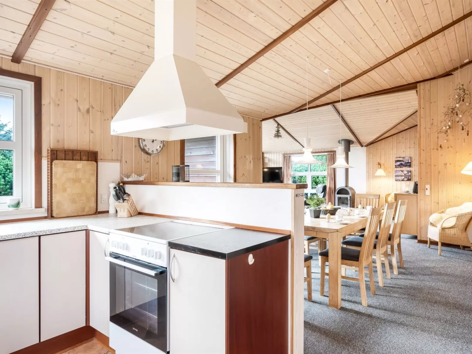 "Thorger" - 550m from the sea-Inside