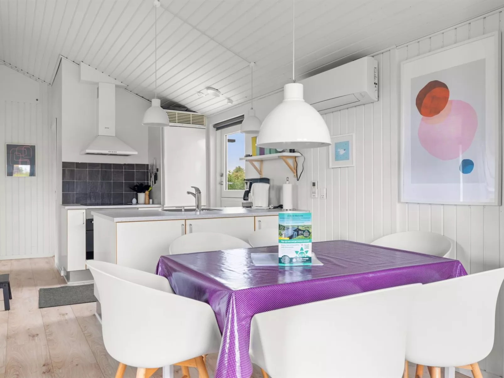 "Maaria" - 400m from the sea-Inside