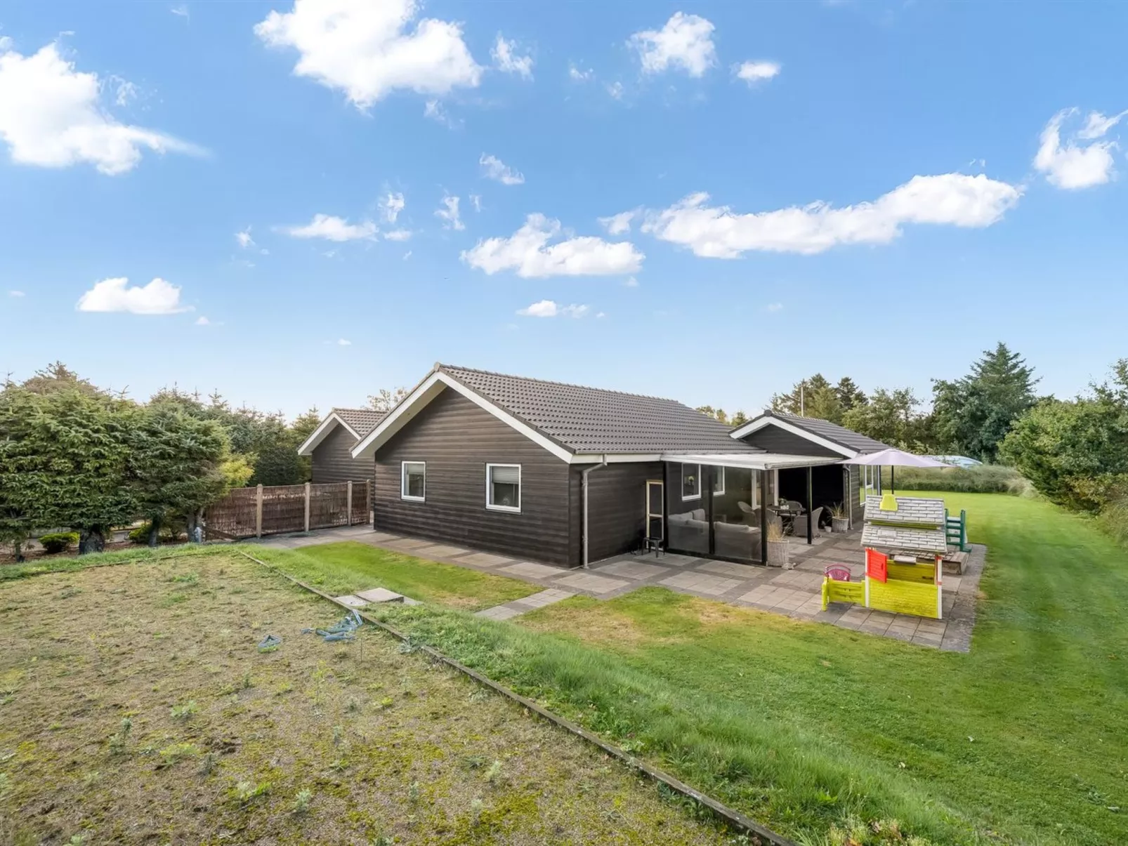 "Billa" - 450m from the sea-Dehors