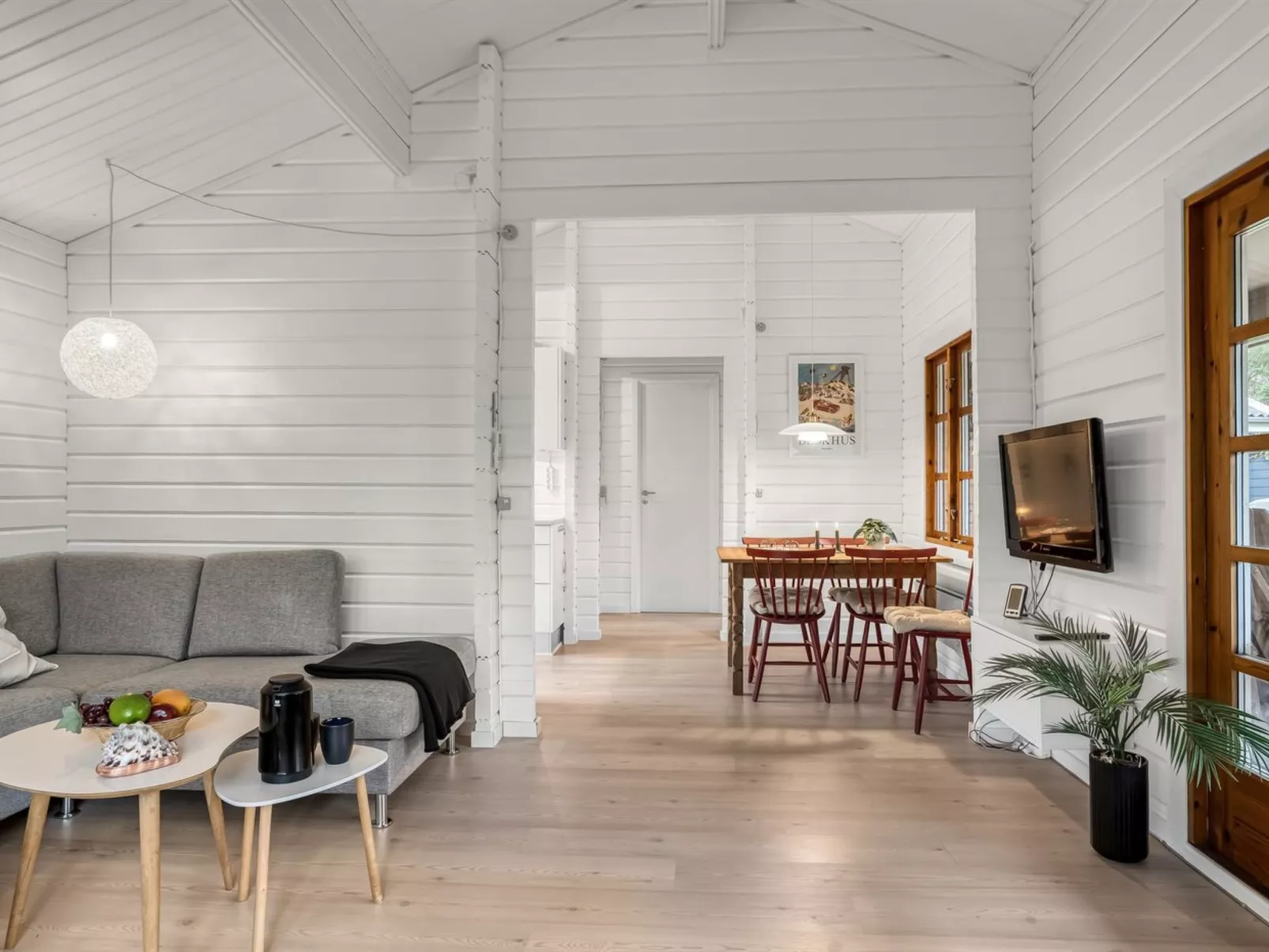 "Tammo" - 1.1km from the sea-Dedans