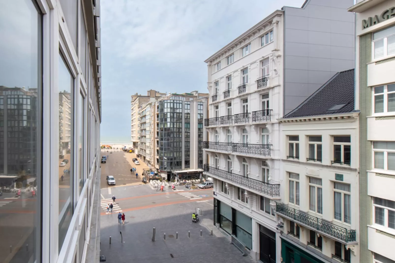 Europacentrum 2-Terrace balcony