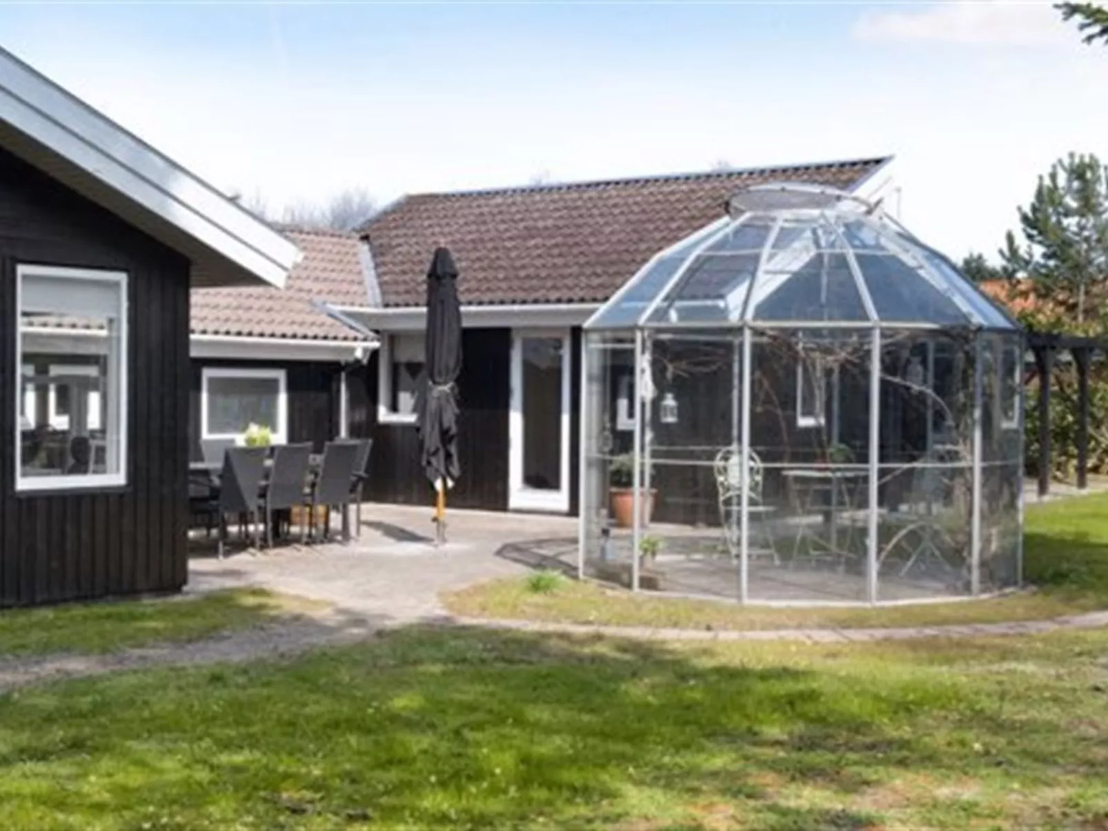 "Sissie" - 400m from the sea-Outside