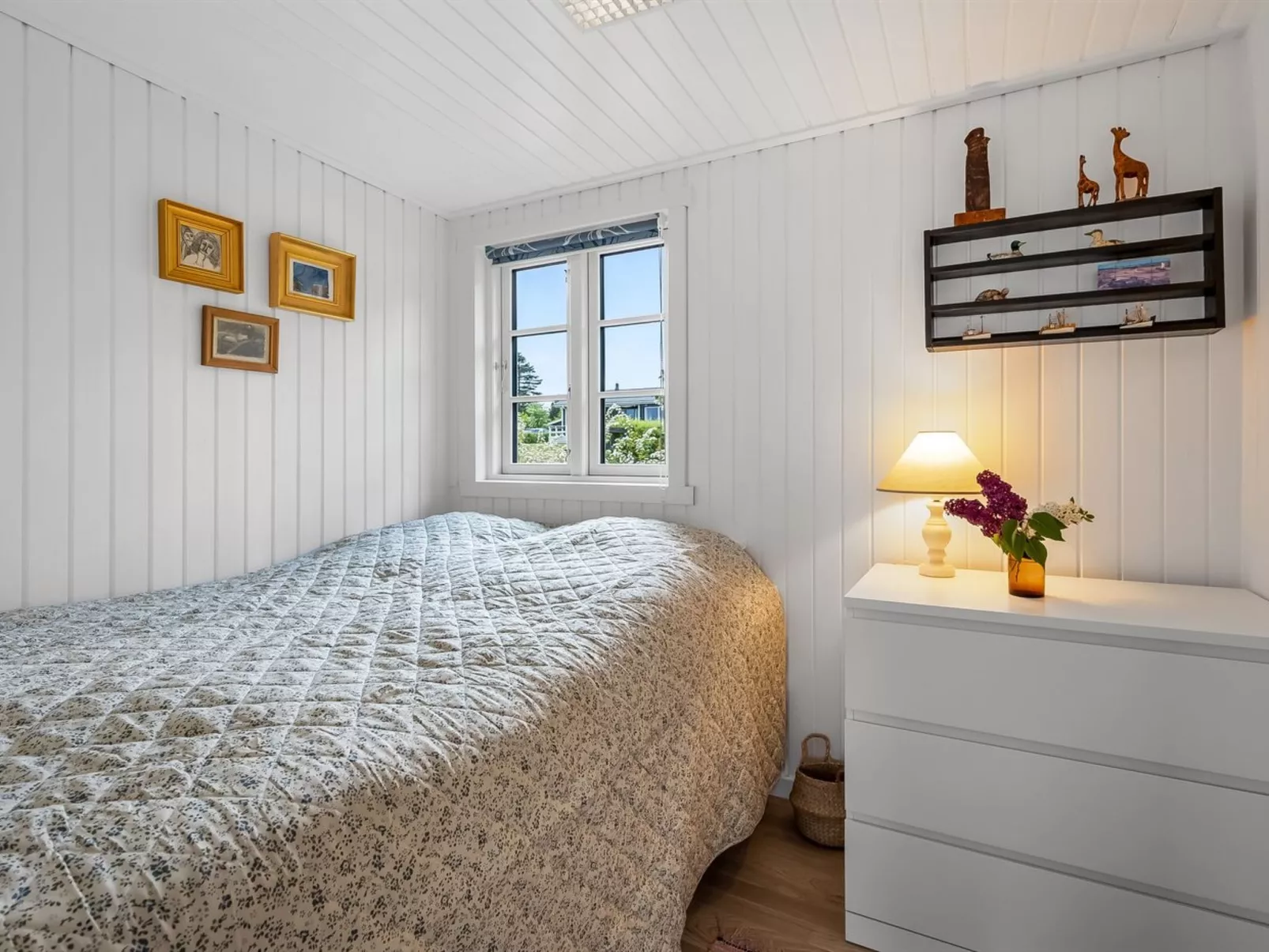 "Blomma" - 1km from the sea-Inside