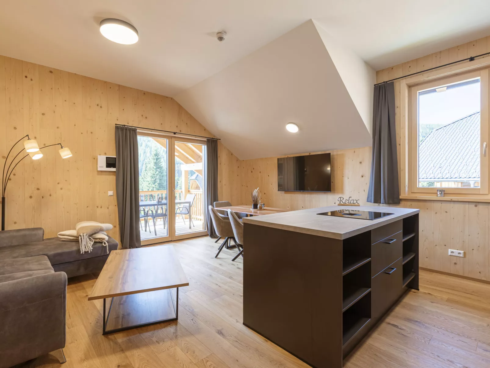 Mit 2 Schlafzimmern & Sauna-Inside