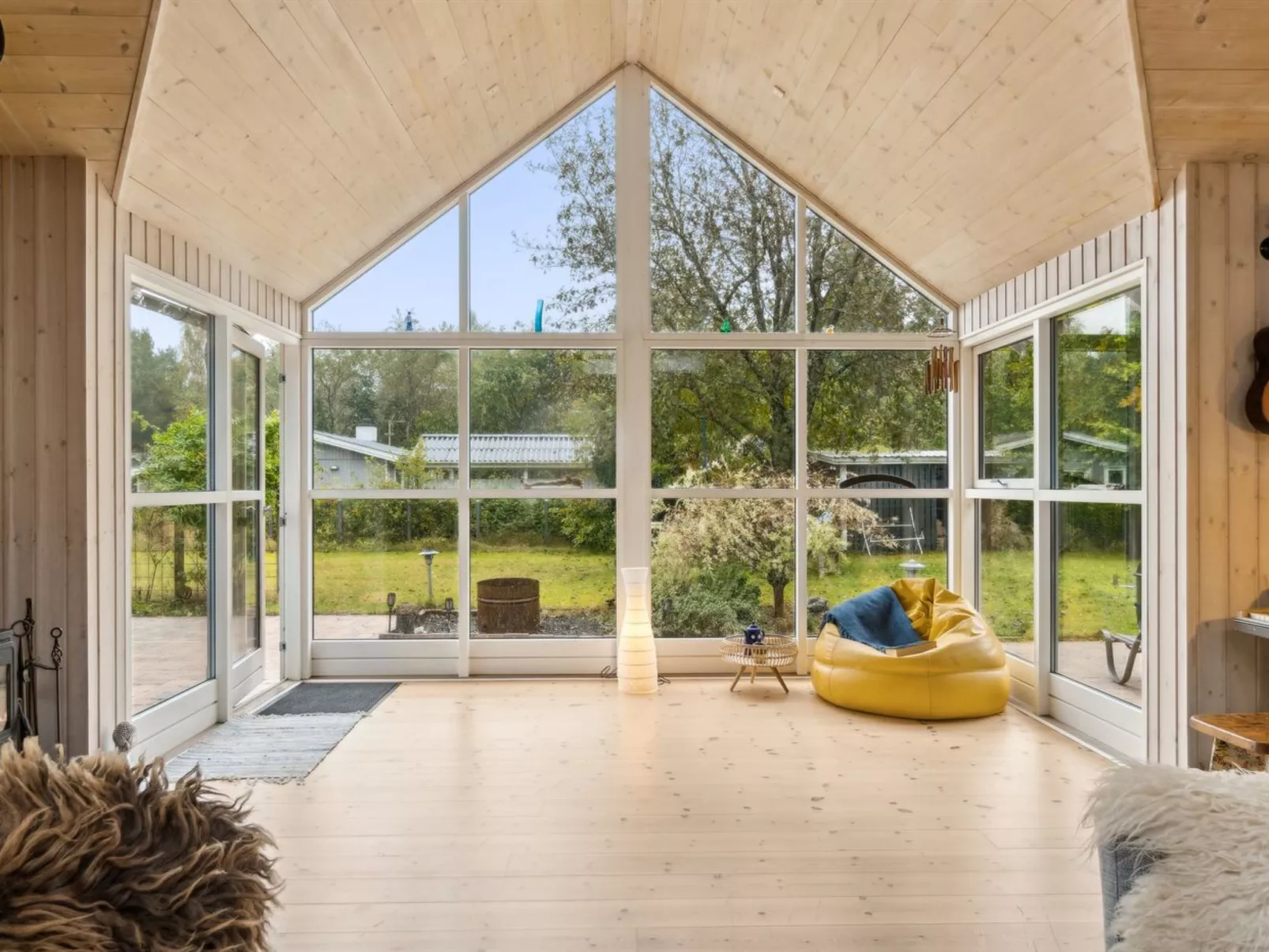 "Akule" - 6km from the sea-Dedans