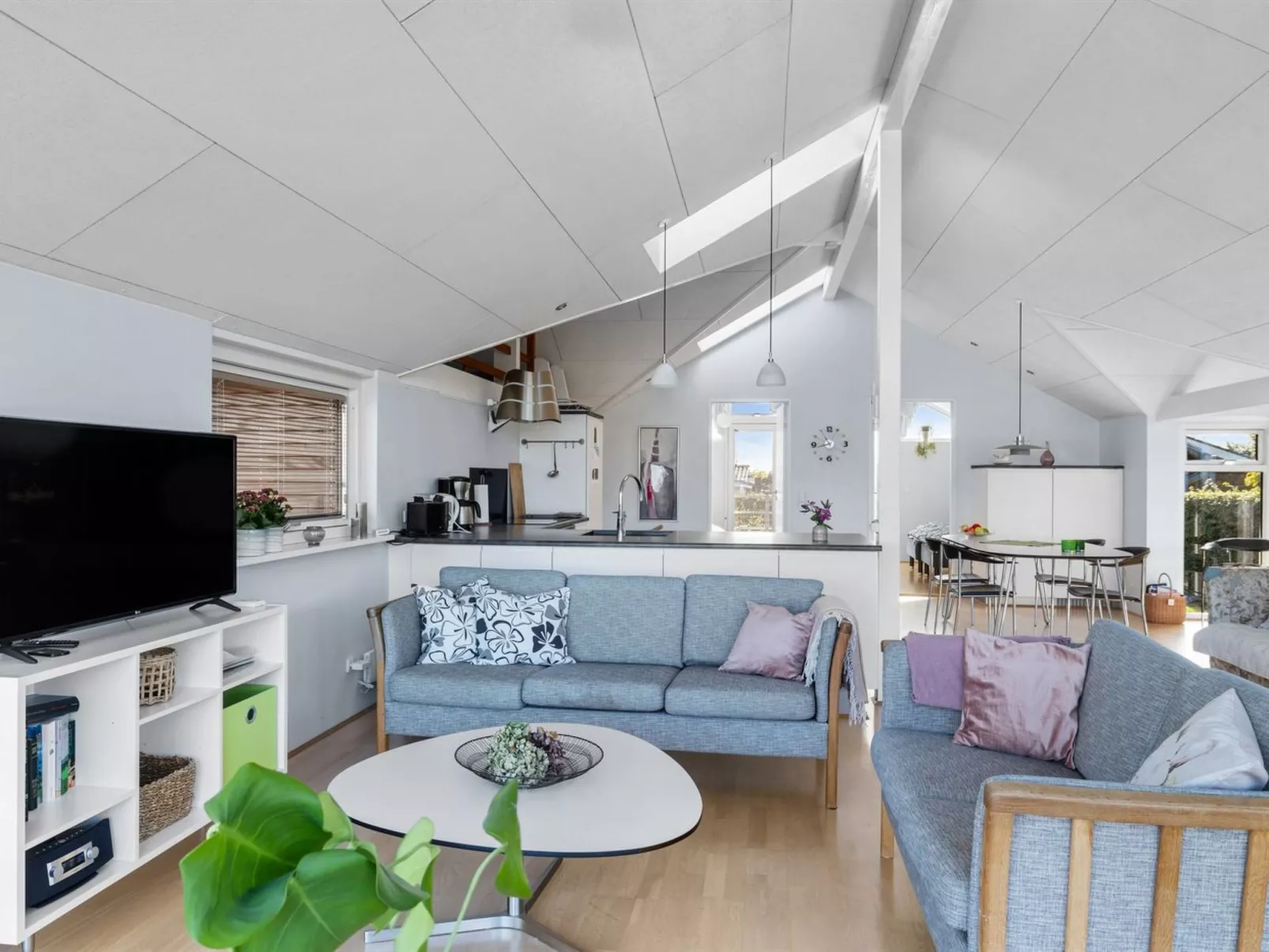 "Berner" - 40m from the sea-Inside