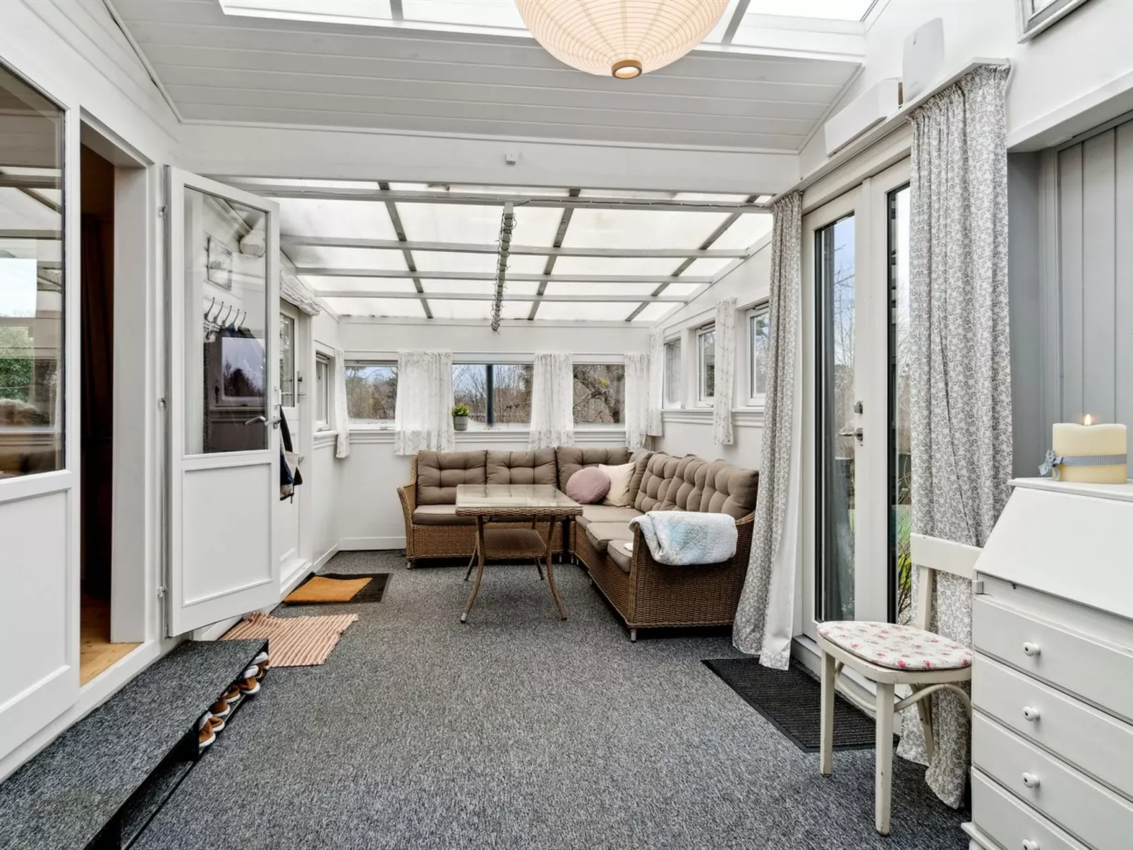 "Holmfridur" - 2km from the sea-Drinnen