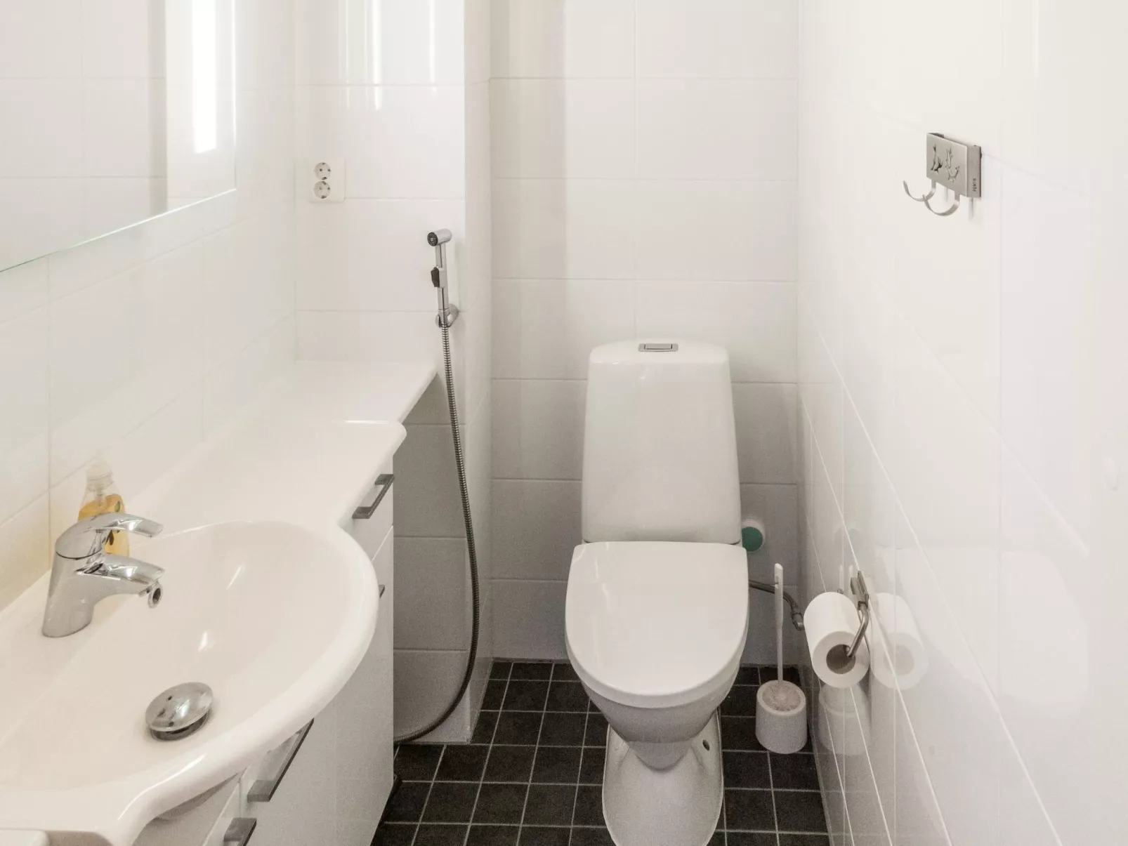 Atrin suvanto b-Dedans