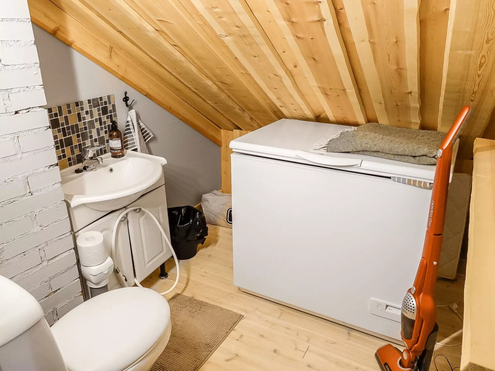 Peurankuoppa-Drinnen