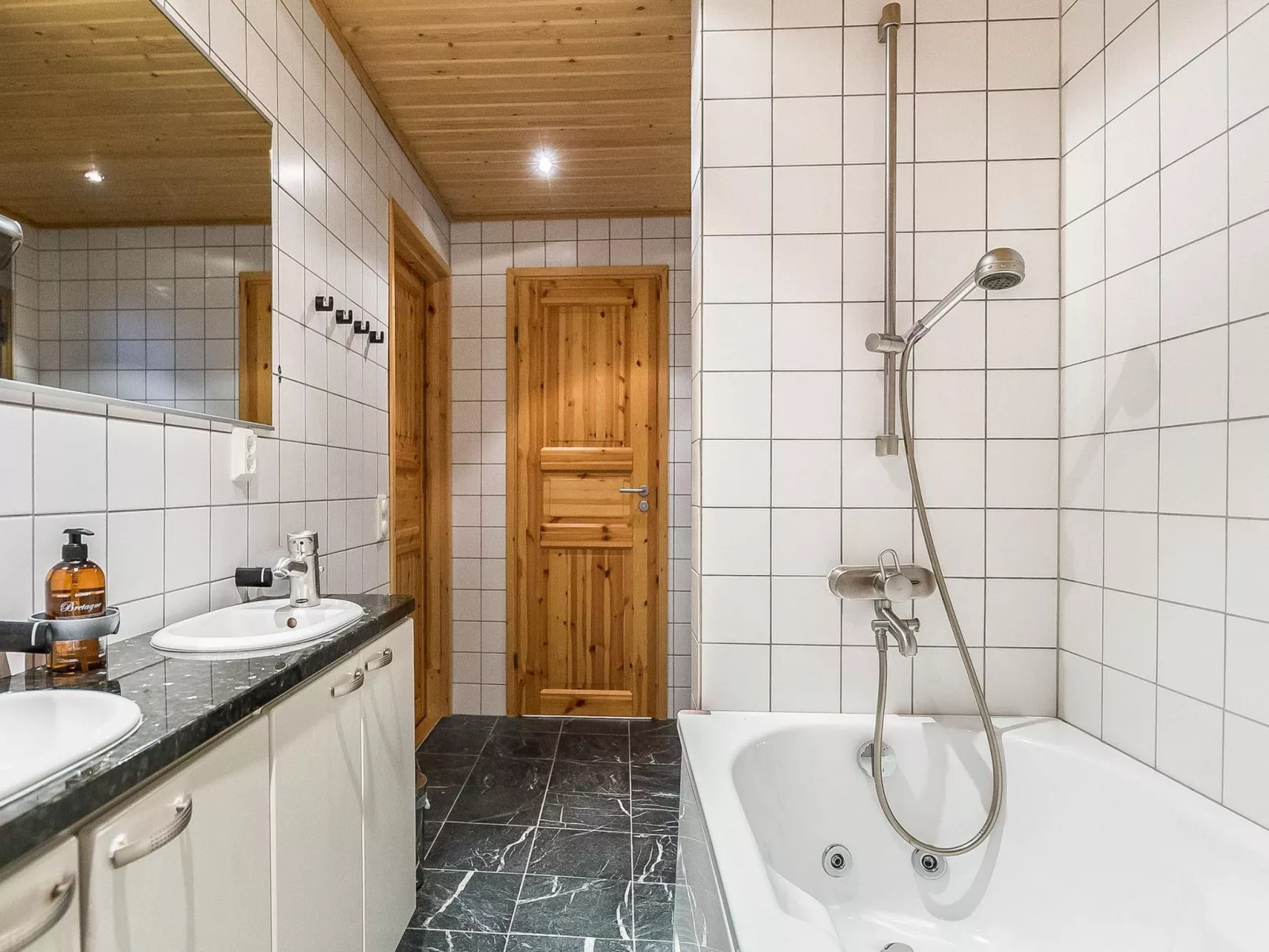 Lappi dream house-Inside