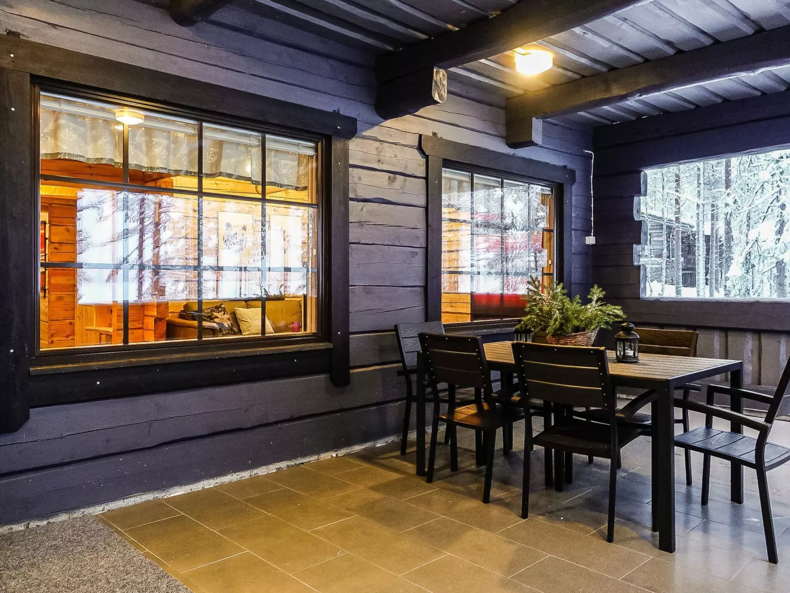 Kiviniemi - Inside