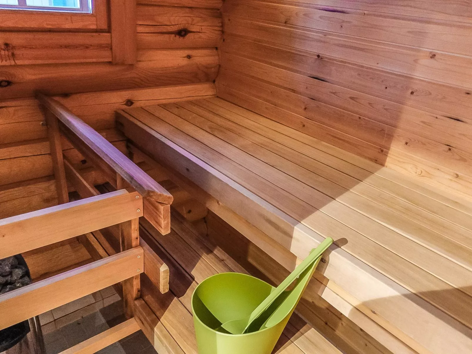 Lomapykälä 1 a-Drinnen