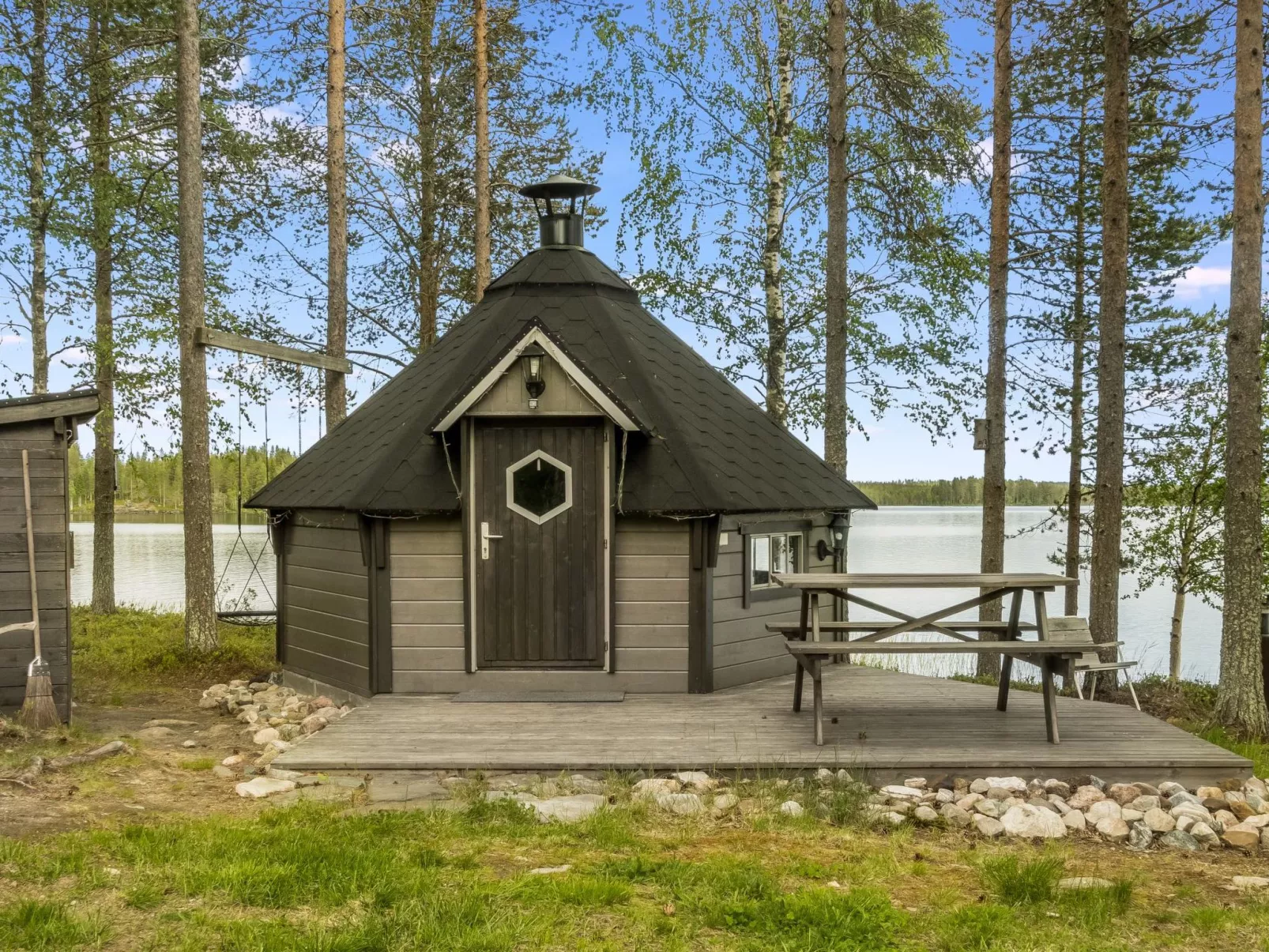 Villa lystikämä-Inside