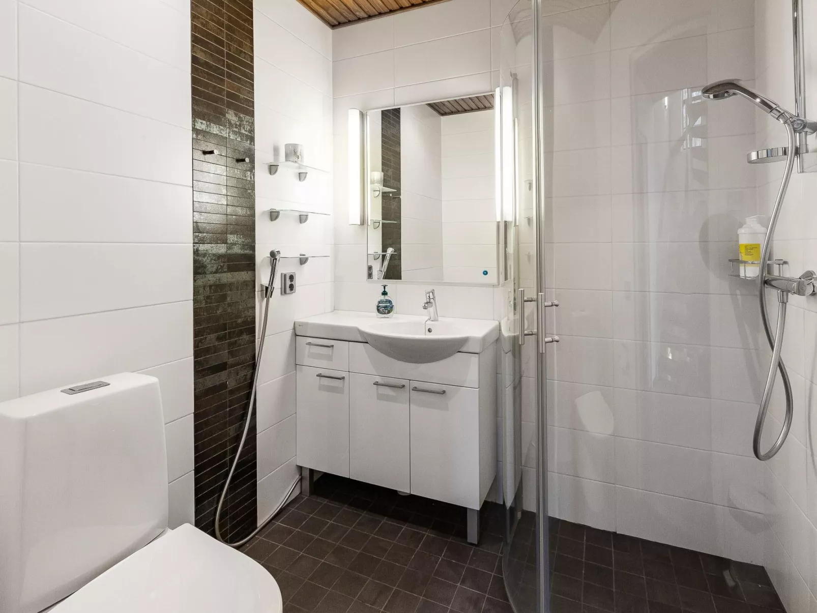 Karhunkieppi 9 a-Inside