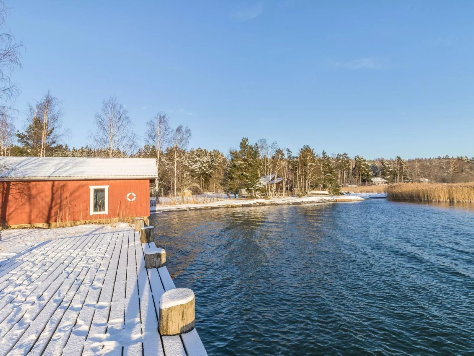 Kaasavuoren ranta-Dedans