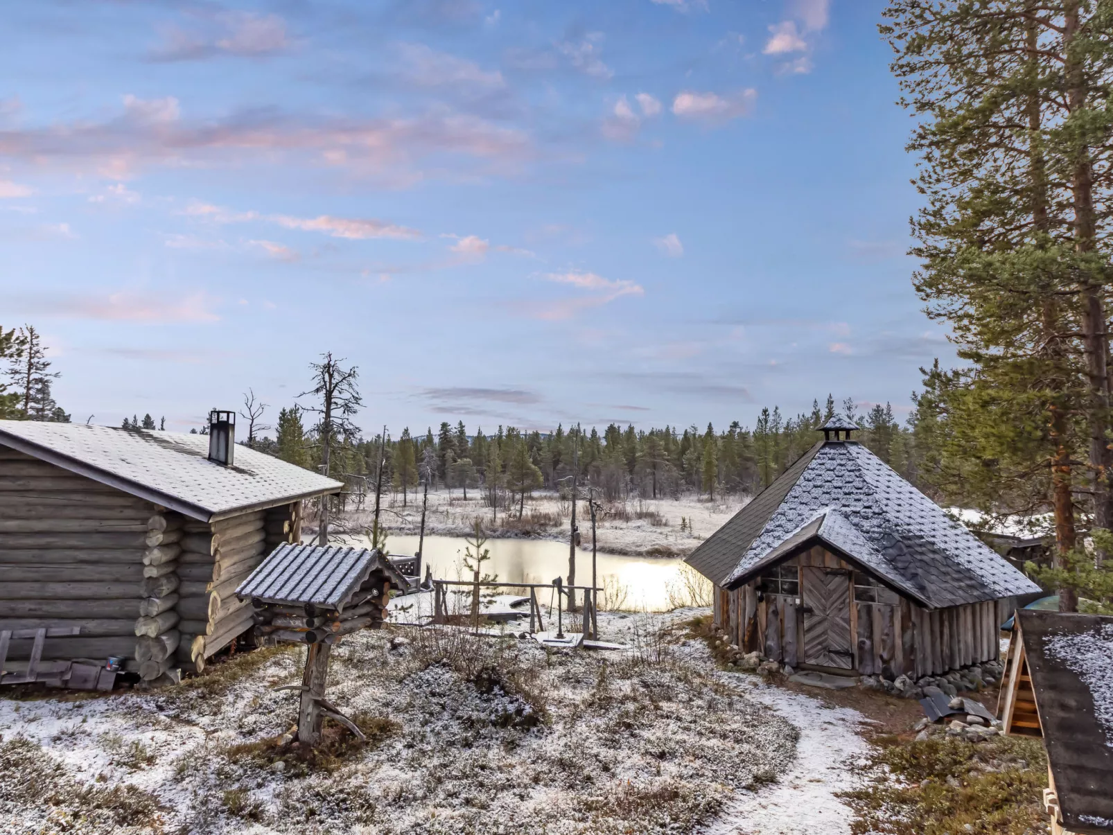 Kuukkelitupa-Drinnen