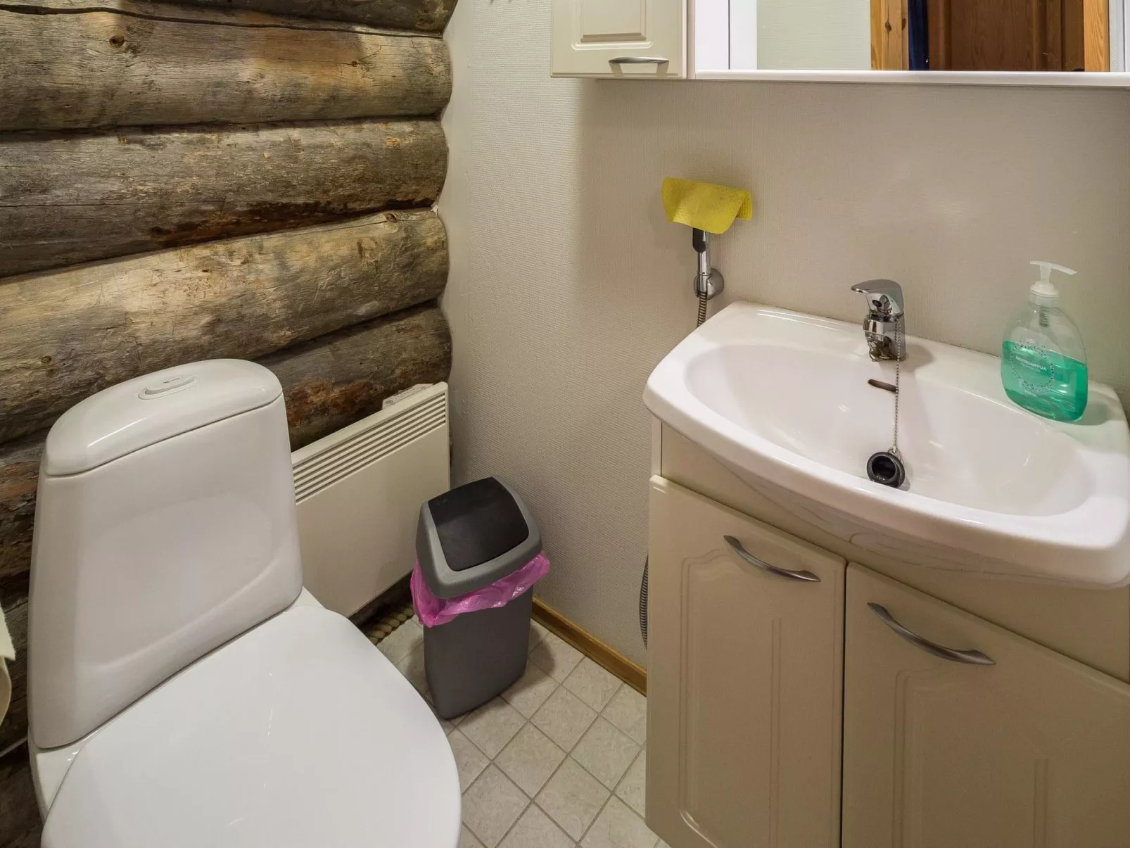 Kukasrakka a 4-Dedans