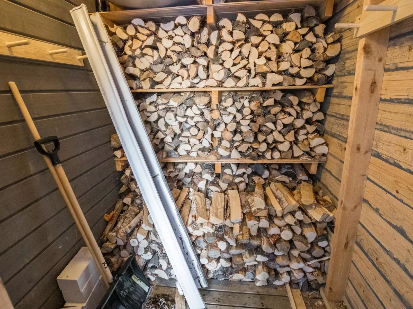 Tunturinvieri k1-Drinnen