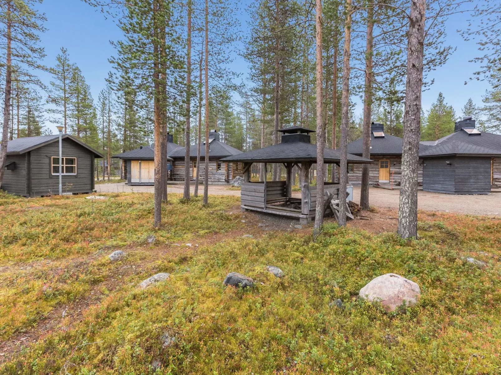 Ylläsparit as. mustikka-Drinnen