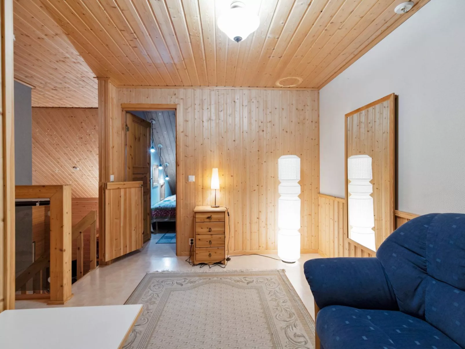 Ylläshuili 2-Drinnen