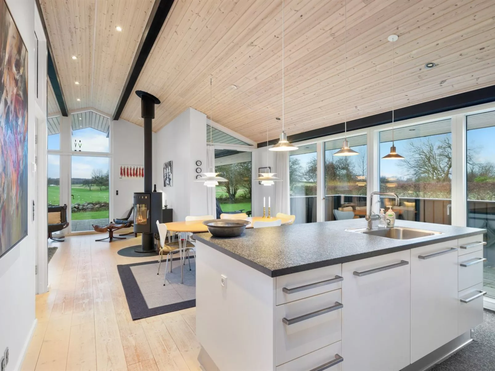 "Erlinda" - 600m from the sea-Inside