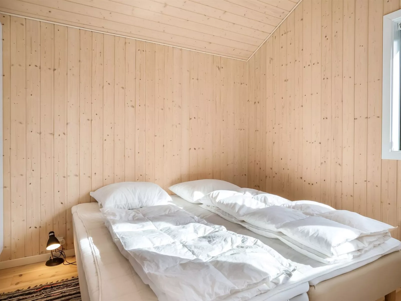 "Angelie" -  from the sea-Inside