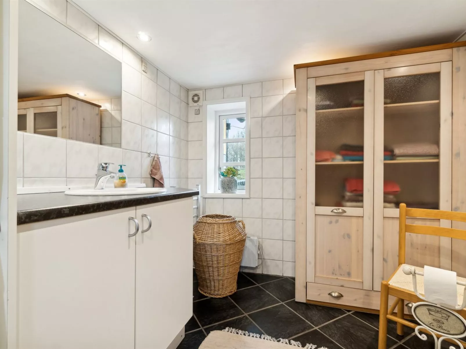 "Bena" - 2km from the sea-Drinnen