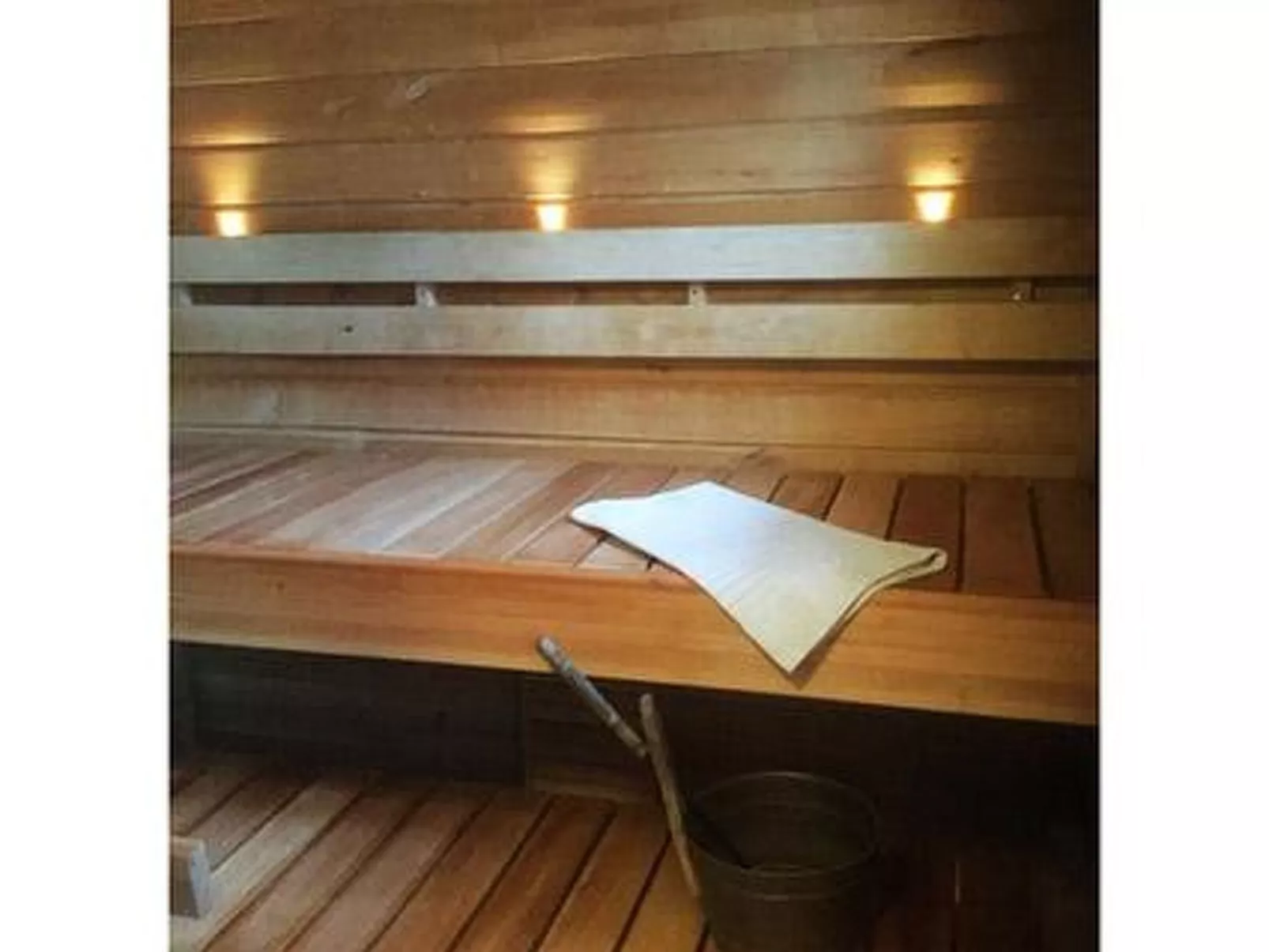 Virtaan väentupa-Drinnen