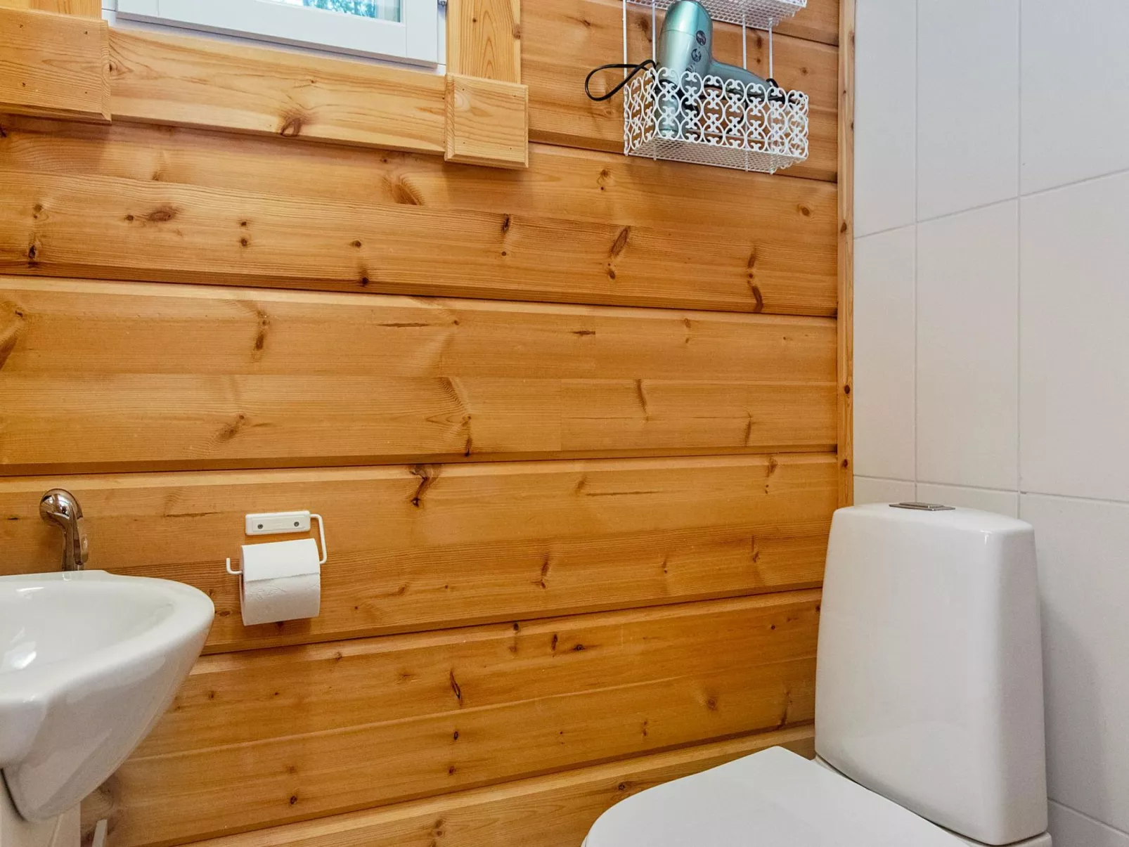 Mökki mikkola-Dedans