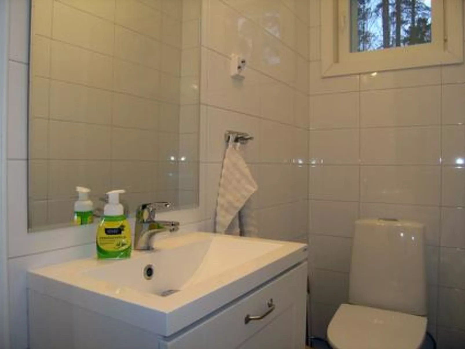 Ylä-hannala-Drinnen