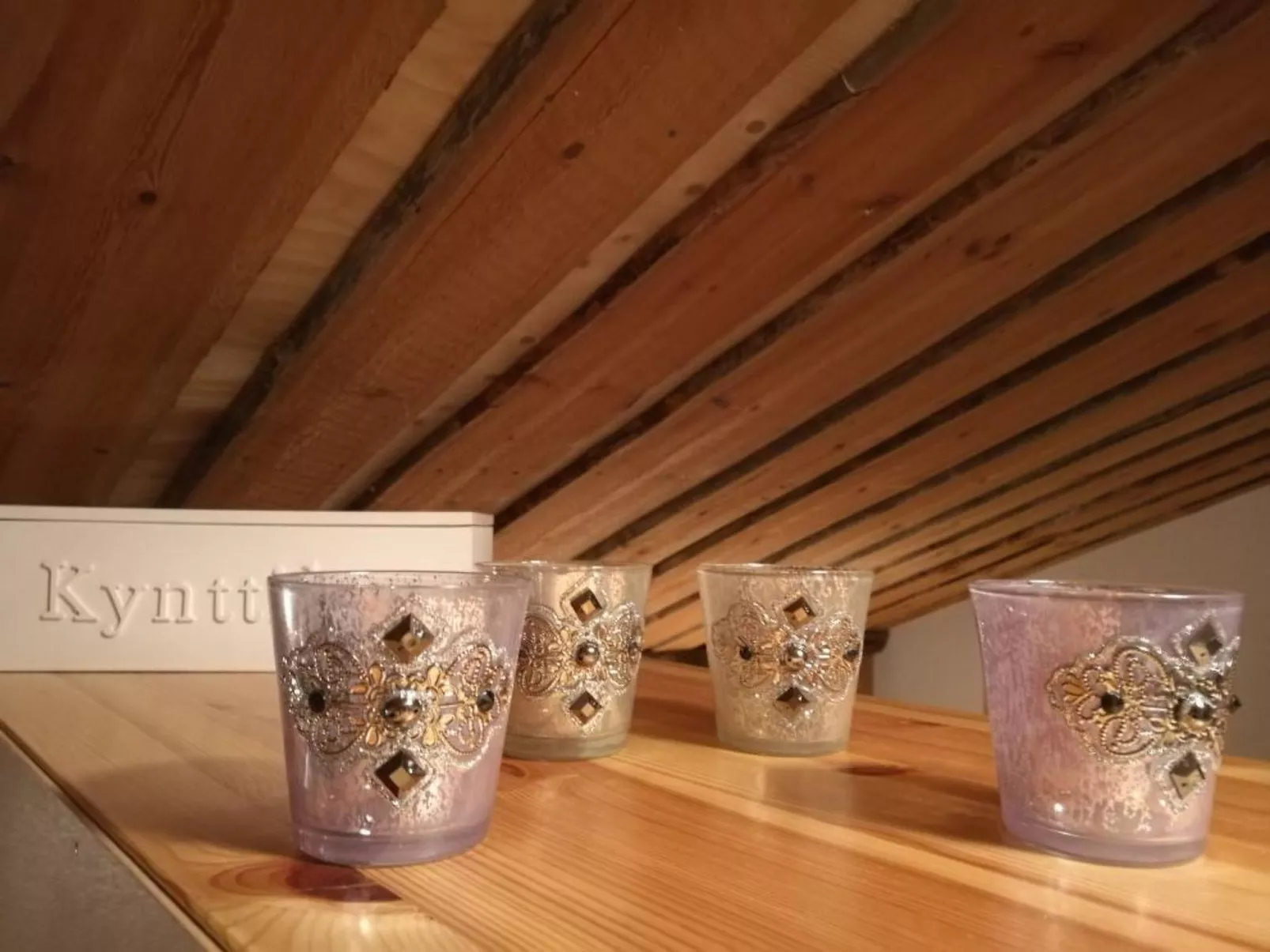 Vuokatinportti b 9-Dedans