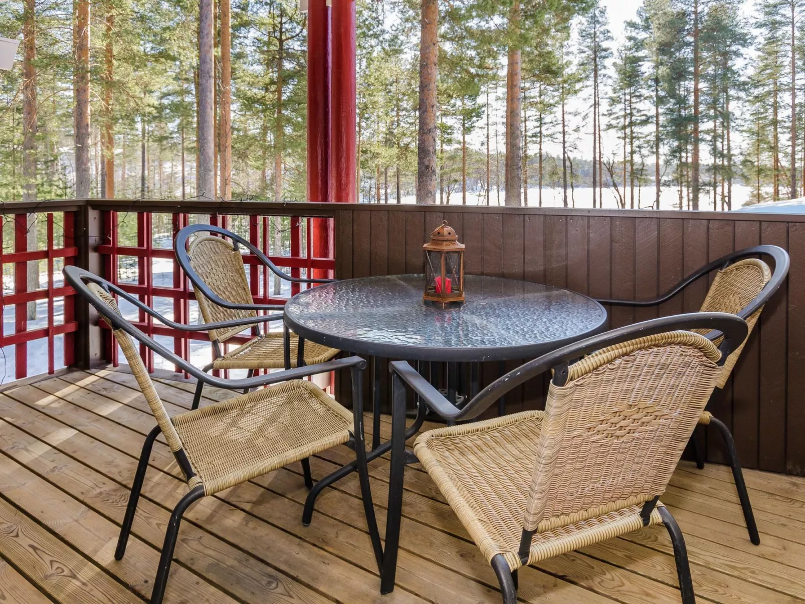 Hiisiranta e4-Dedans