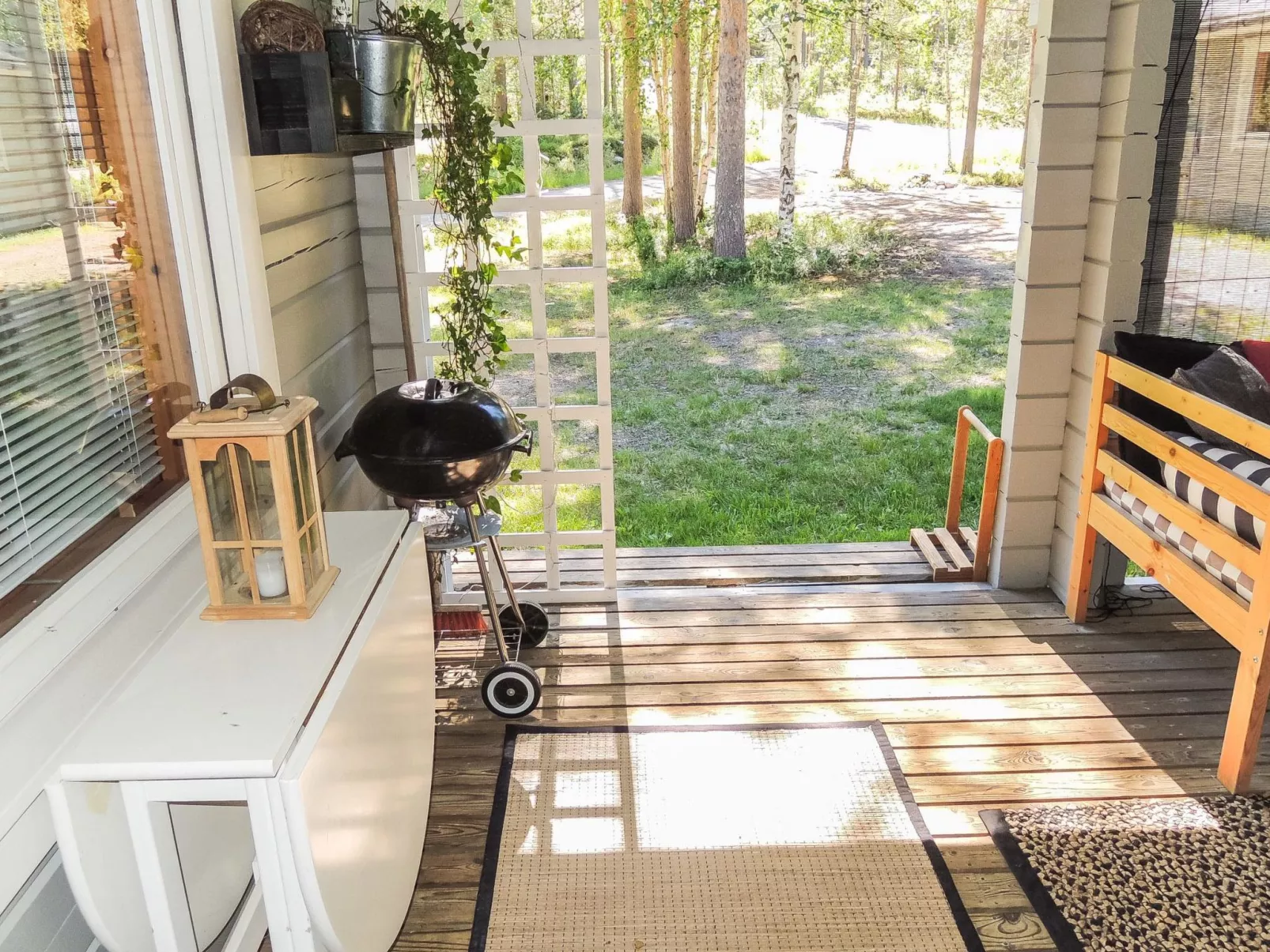 Karjalan veikko 2 b-Dedans