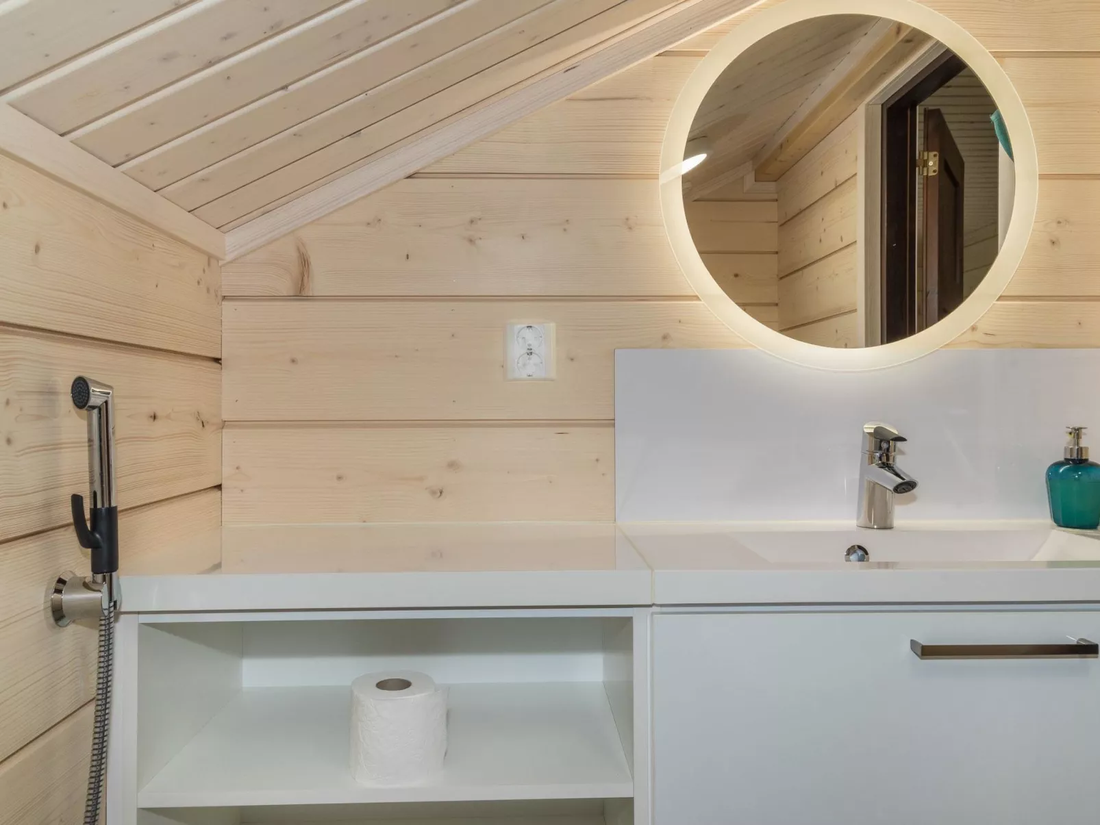 Äkäsmartti a-Drinnen