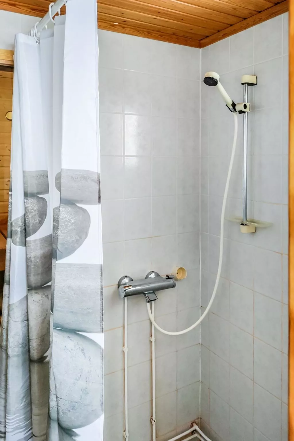 Aurinkoalppi 11a paritalon yläkerta-Dedans