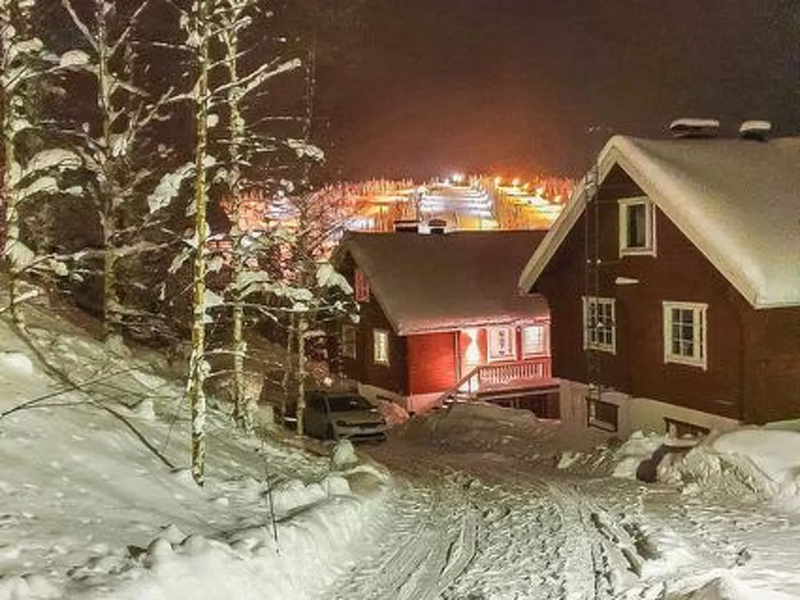 Aurinkoalppi 12a paritalon yläkerta-Dedans