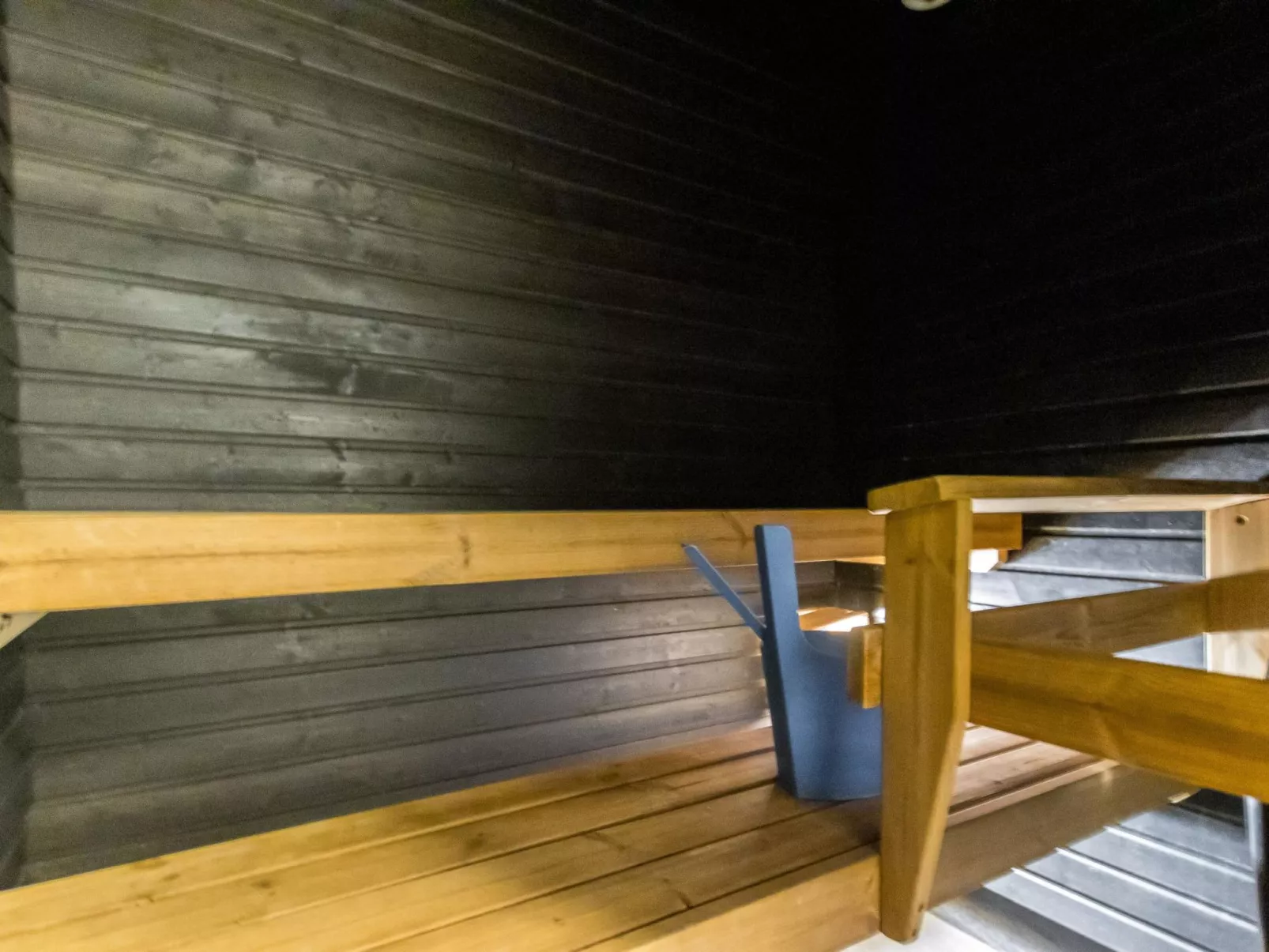 Sun&skivillas 5. (3mh)-Drinnen