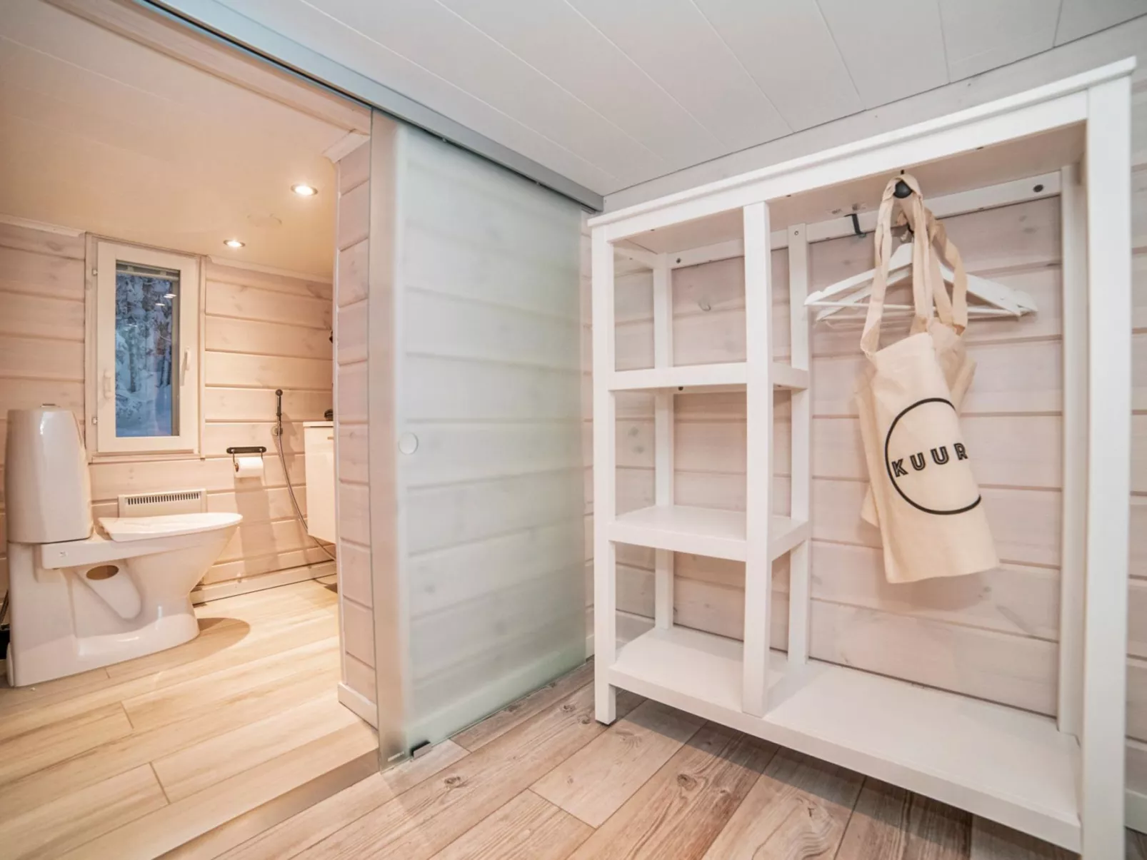 Rukan rinnemaa a-Dedans