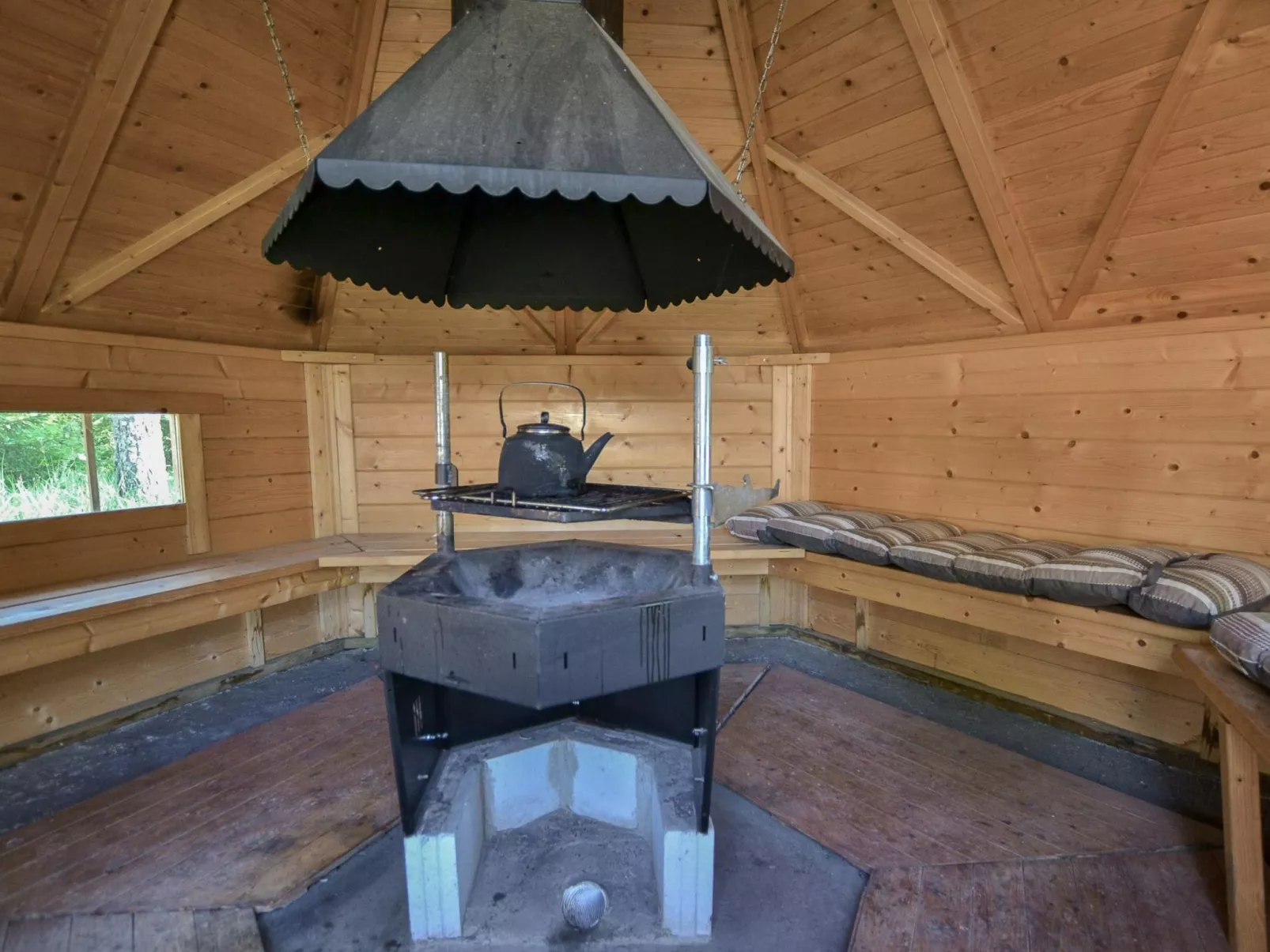 Kannelpirtti 1-Dedans