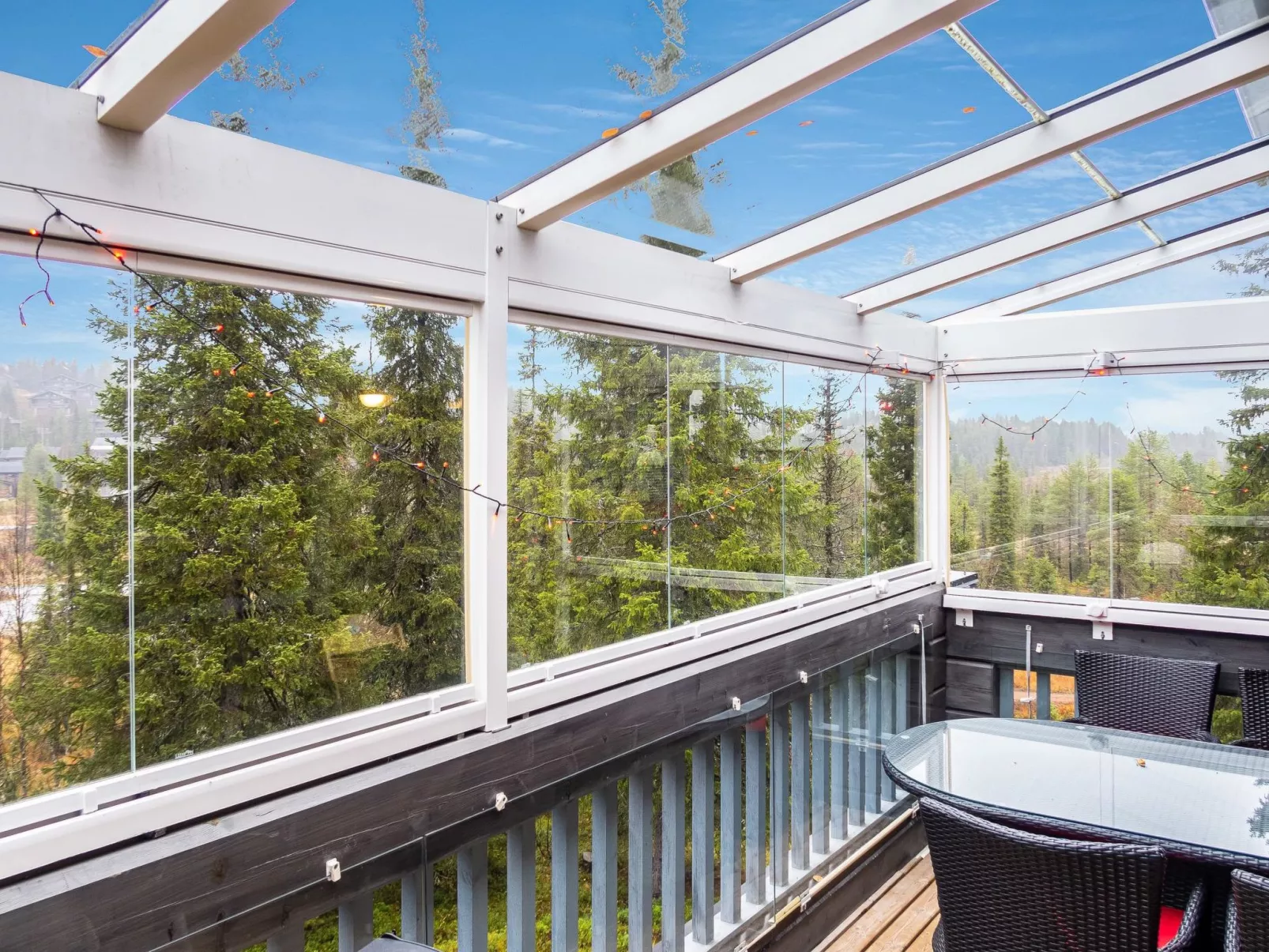 Vuosselin trio c-Dedans