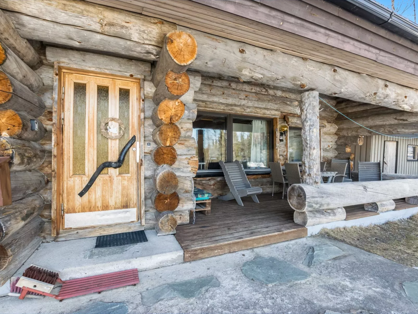 Mustalampi 2 kurkiaura-Dedans